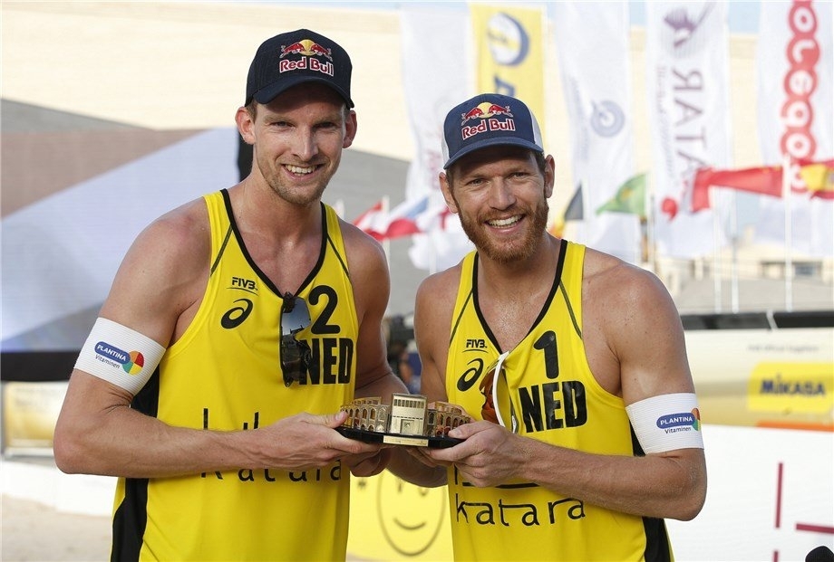 Robert Meeuwsen (left) and Alex Brouwer now have two medals from three competitions this season (Photo credit: FIVB)
